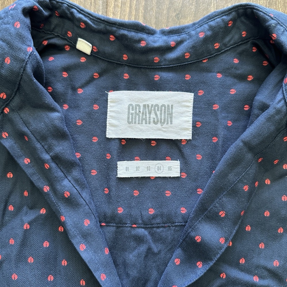 Grayson The Hero Navy Blue Ladybug Print Herringbone Button Down Shirt Size 04‎